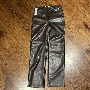 Melina by Wilfred (Aritzia) Vegan leather pants -Size 2